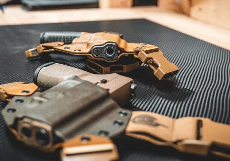 feature-gunslinger-guide (1)