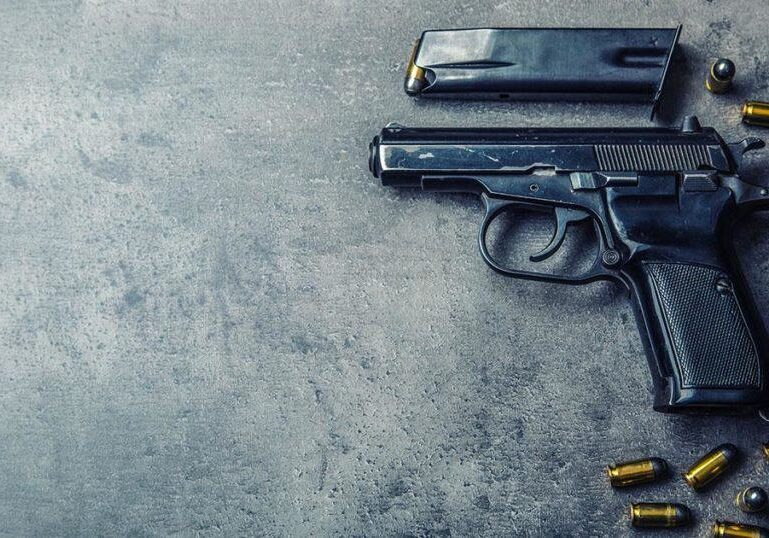 gun-with-clip-and-bullets